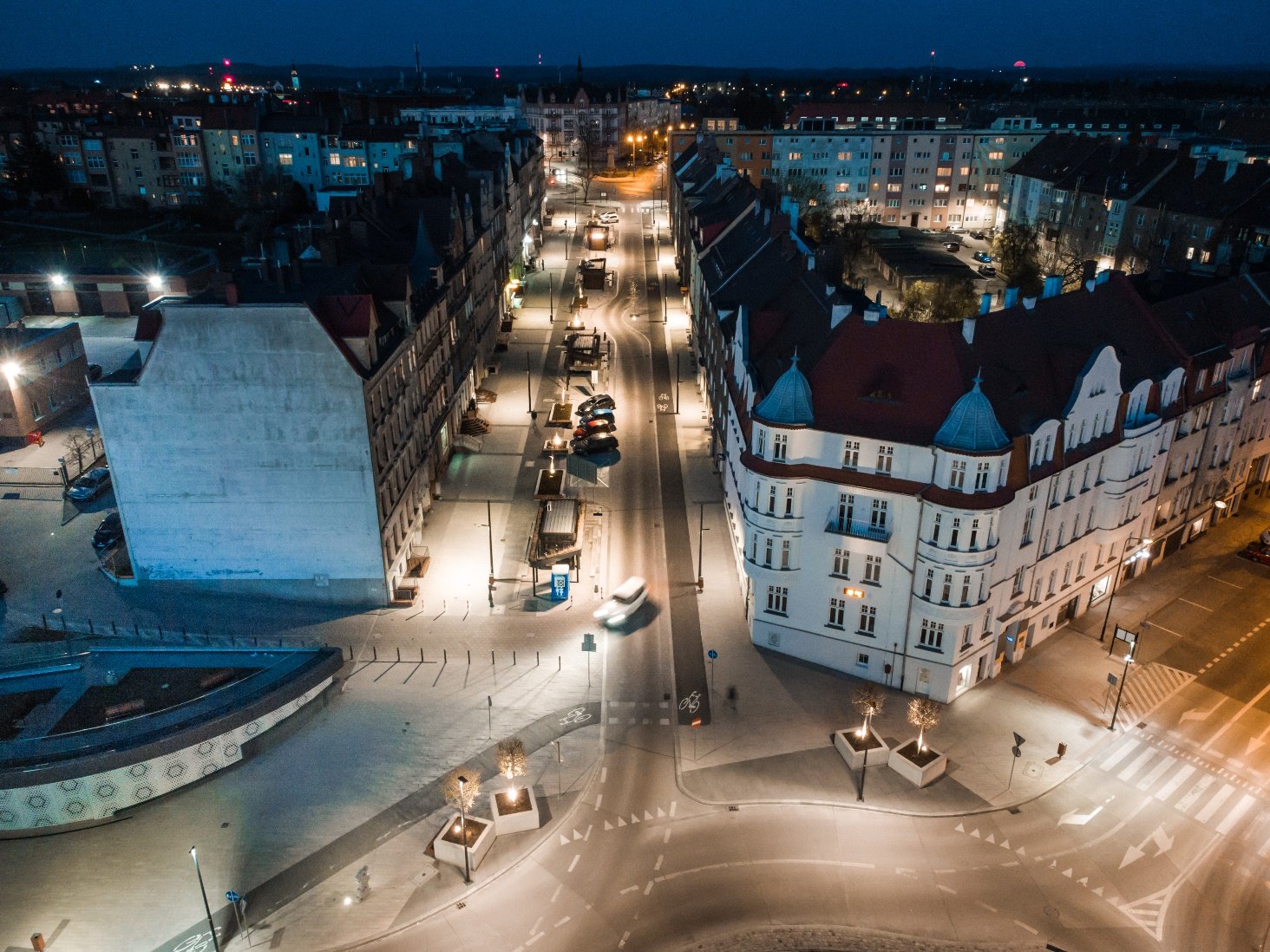 kto-oswietli-miasto-109491