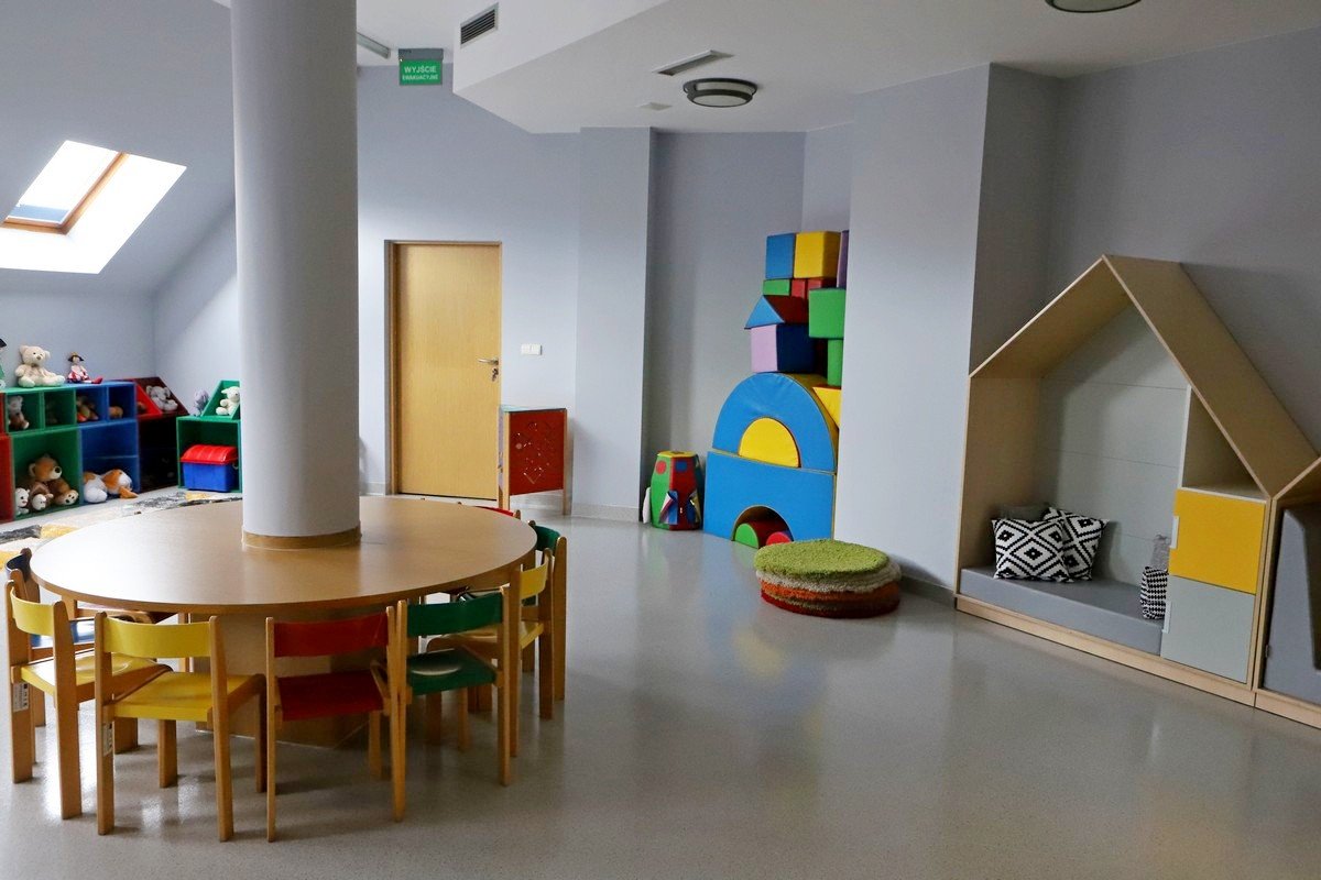 ksiaznica-karkonoska-po-remoncie-109534