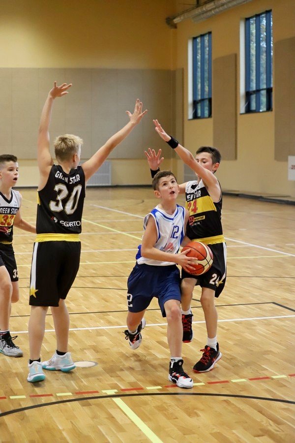 ekipa-niesobskiego-ponownie-zwycieska-109539