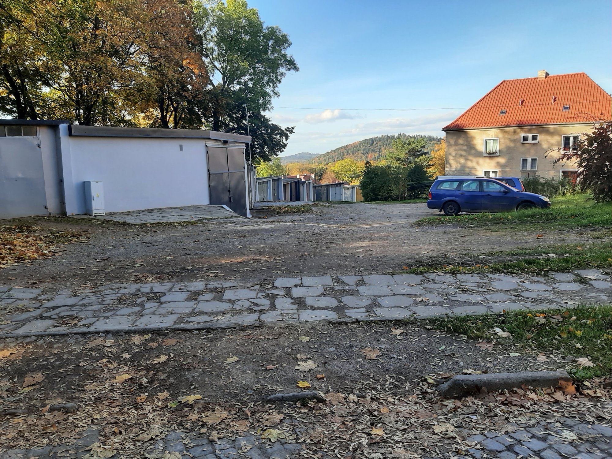 garaze-sa-drogi-brak-109581