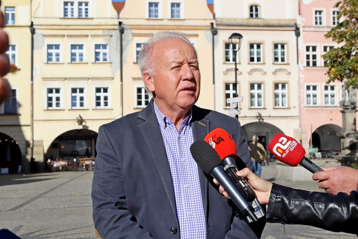 senator-o-wsparciu-samorzadow-prezydent-jerzy-uzniak-komentuje-109590