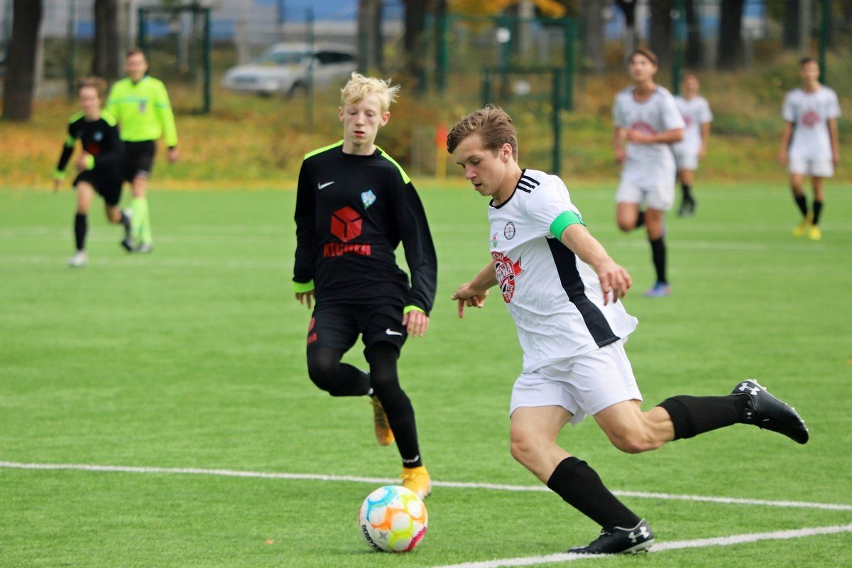 pub-gol-pokona-kwise-109743