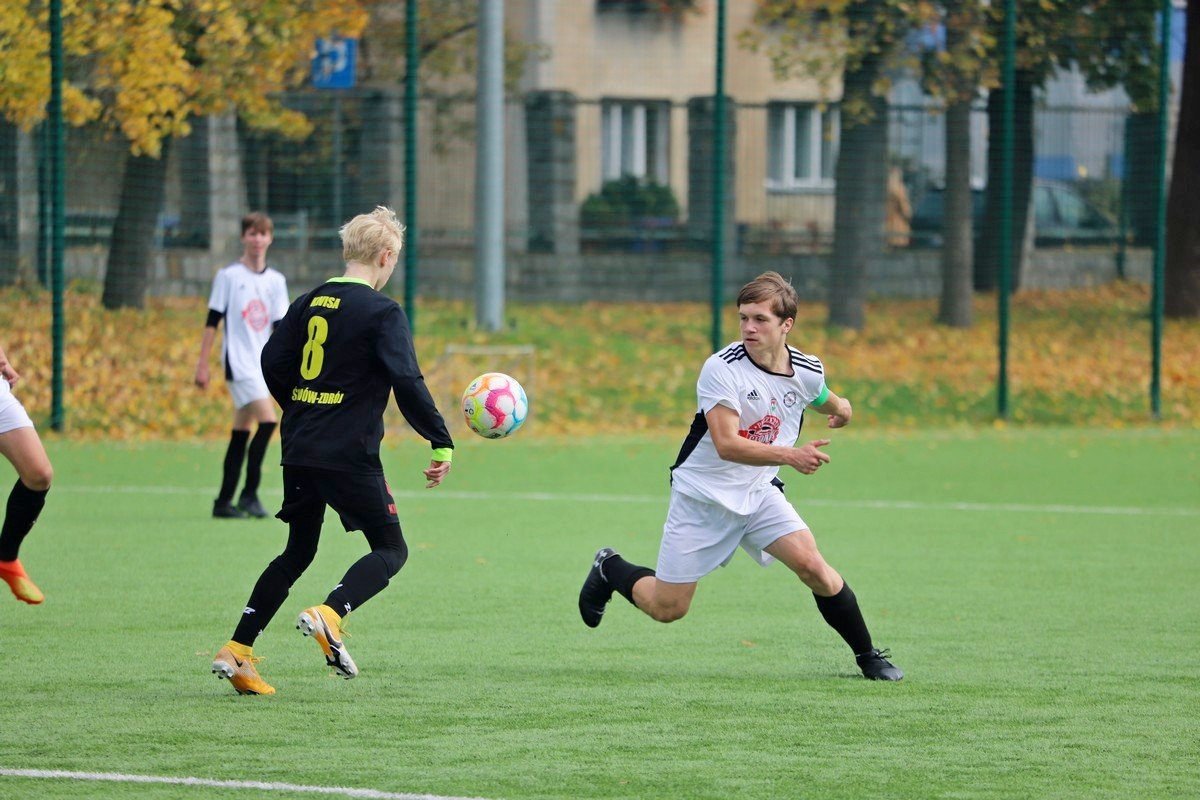 pub-gol-pokona-kwise-109743