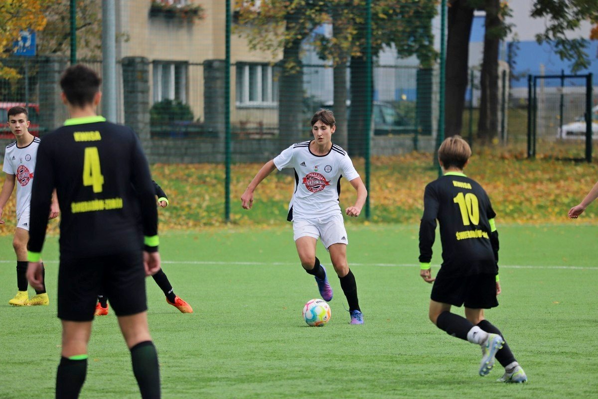 pub-gol-pokona-kwise-109743