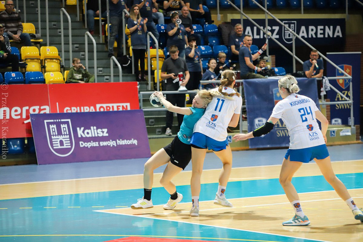 bez-szans-w-okrojonym-skadzie-109891