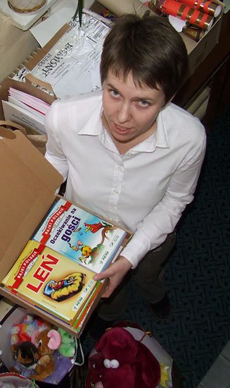 Do biblioteki nadchodzi coraz więcej podarunków.