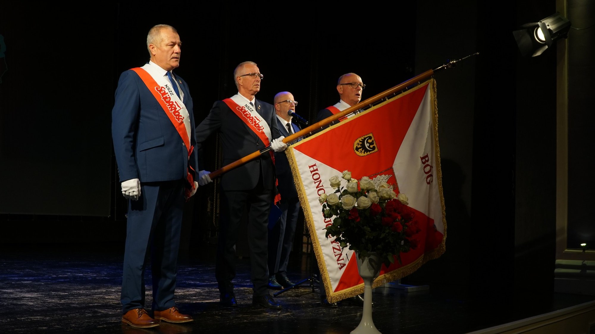 dziaacze-odznaczeni-110058