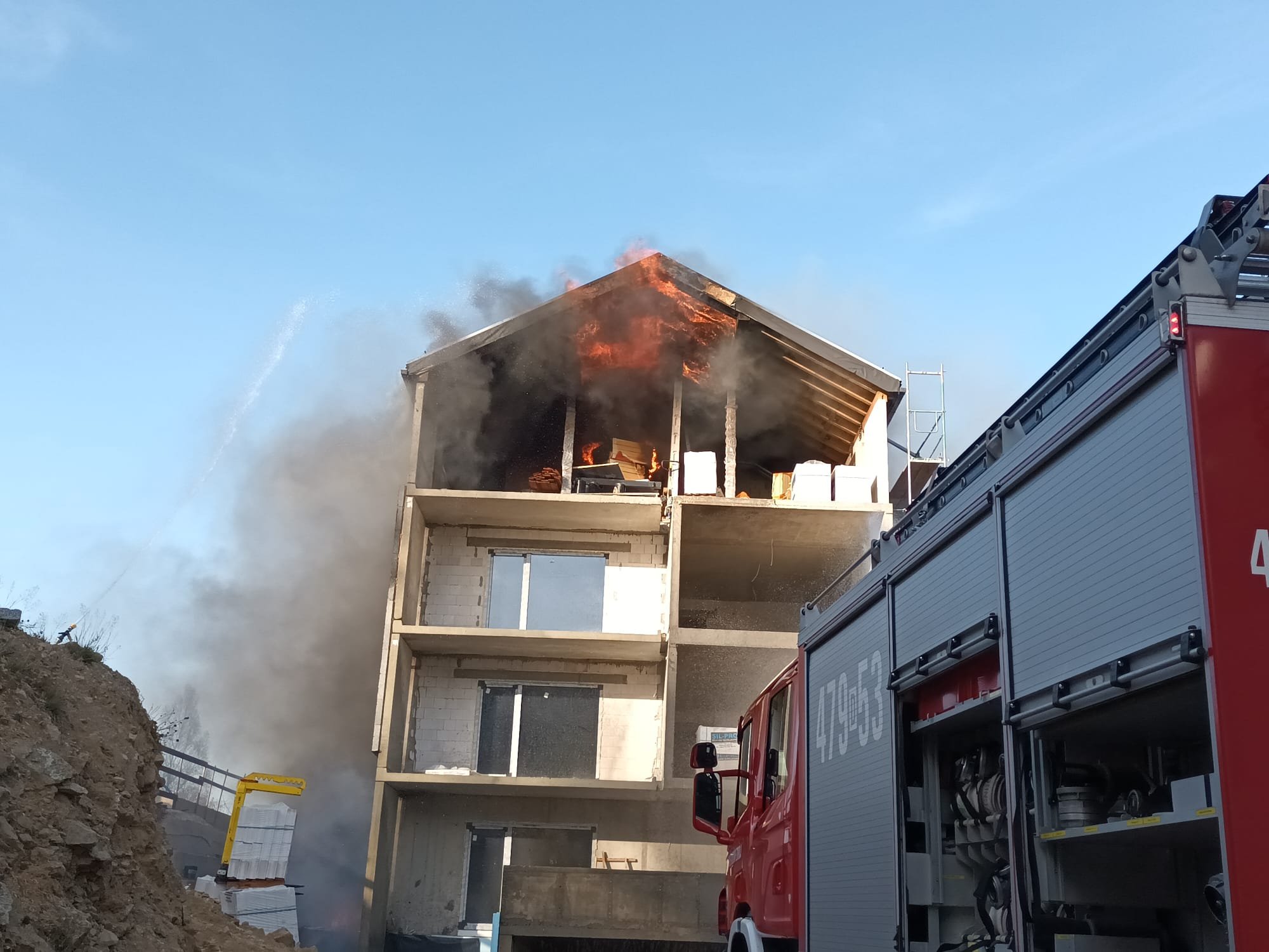 pozar-apartamentowca-110079