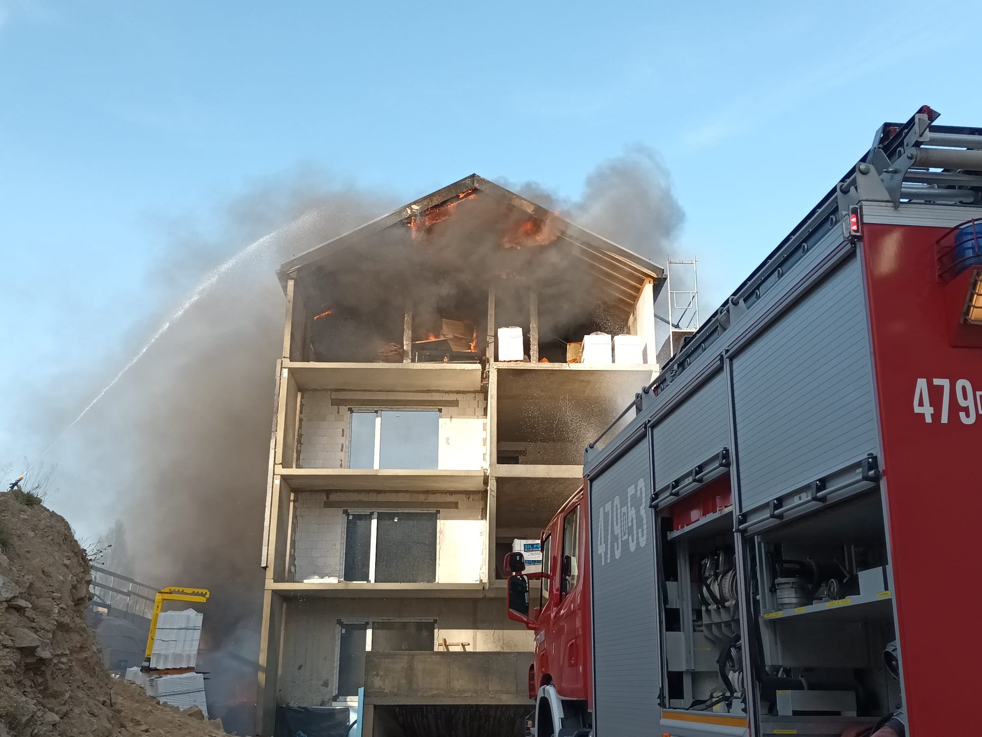 pozar-apartamentowca-110079