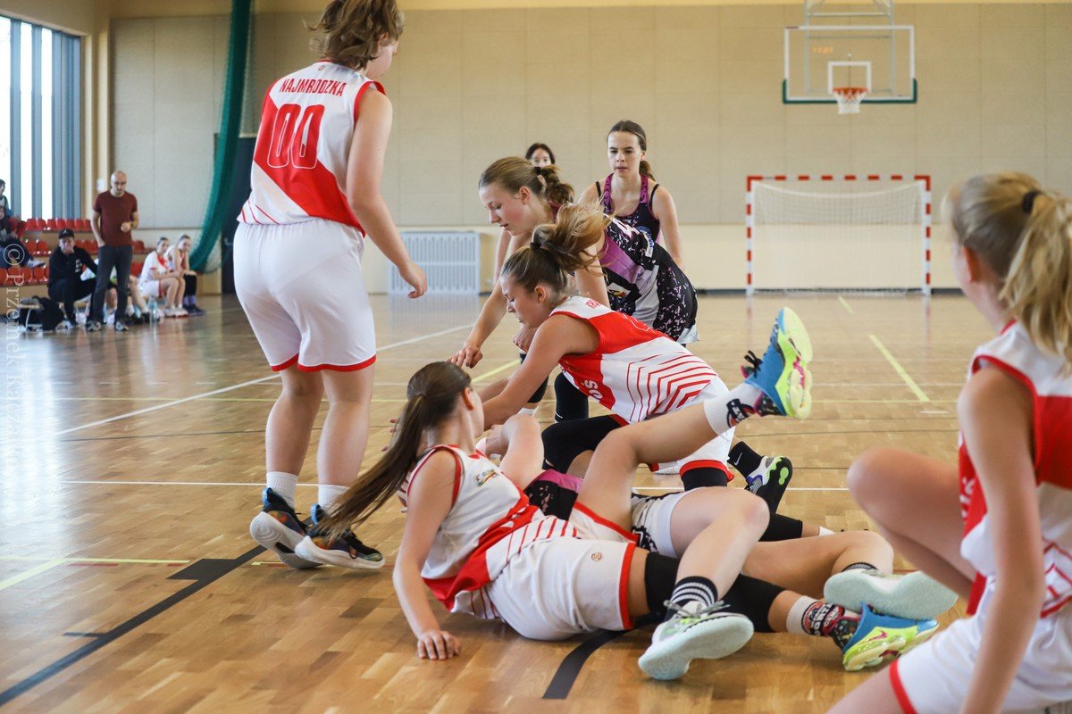 wichos-gora-w-derbach-juniorek-110085