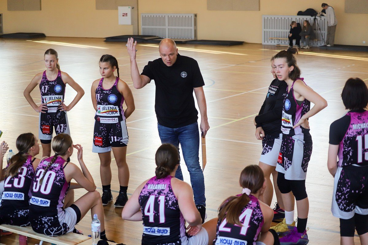 wichos-gora-w-derbach-juniorek-110085
