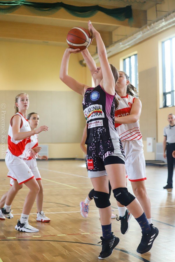 wichos-gora-w-derbach-juniorek-110085
