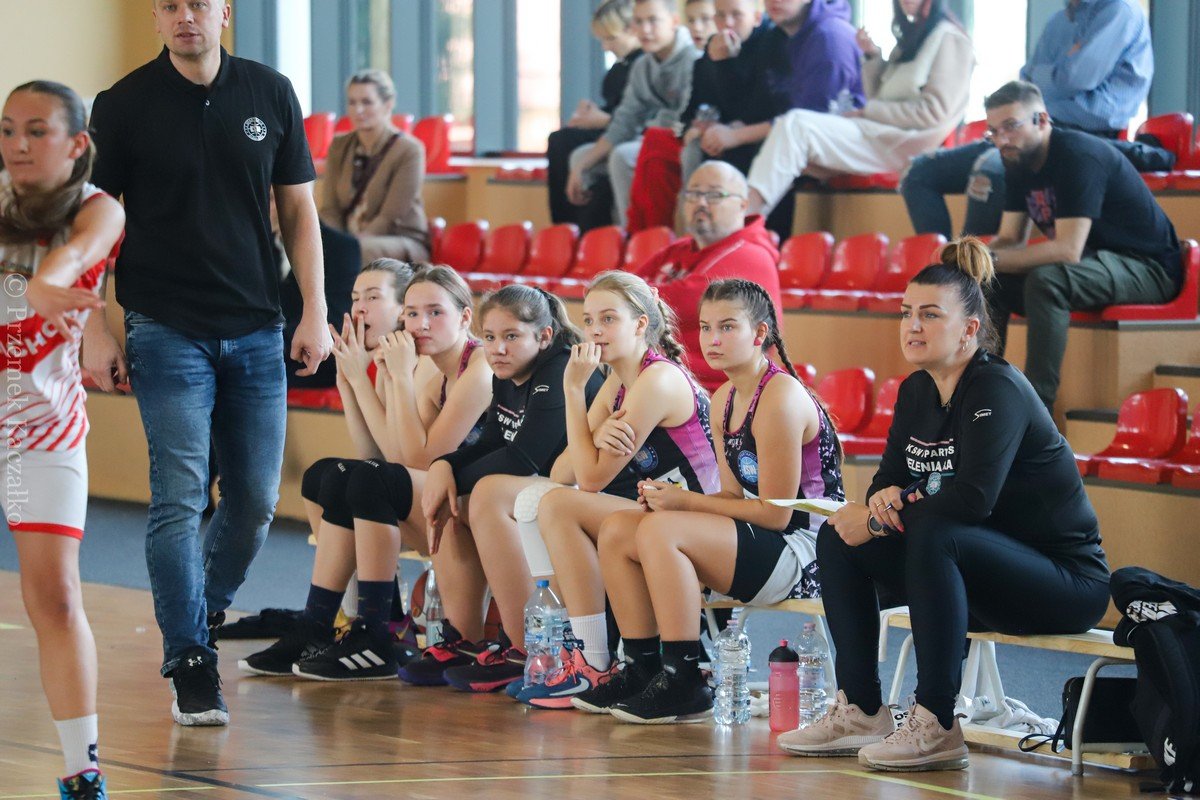 wichos-gora-w-derbach-juniorek-110085
