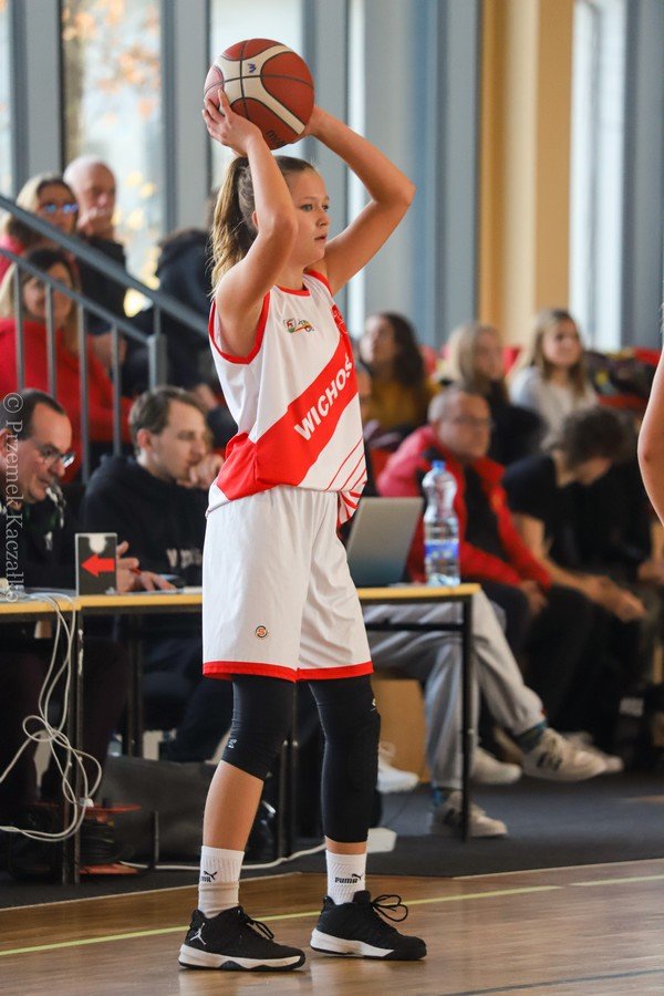 wichos-gora-w-derbach-juniorek-110085