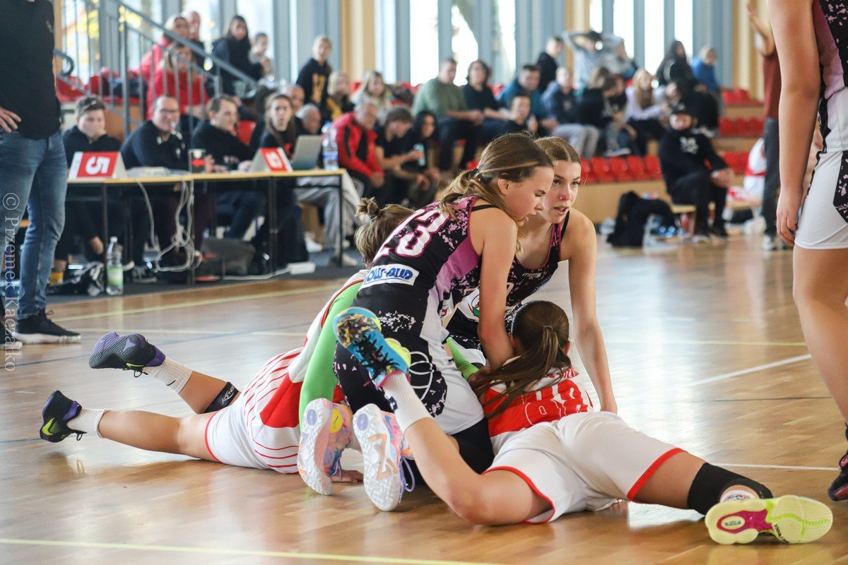 wichos-gora-w-derbach-juniorek-110085
