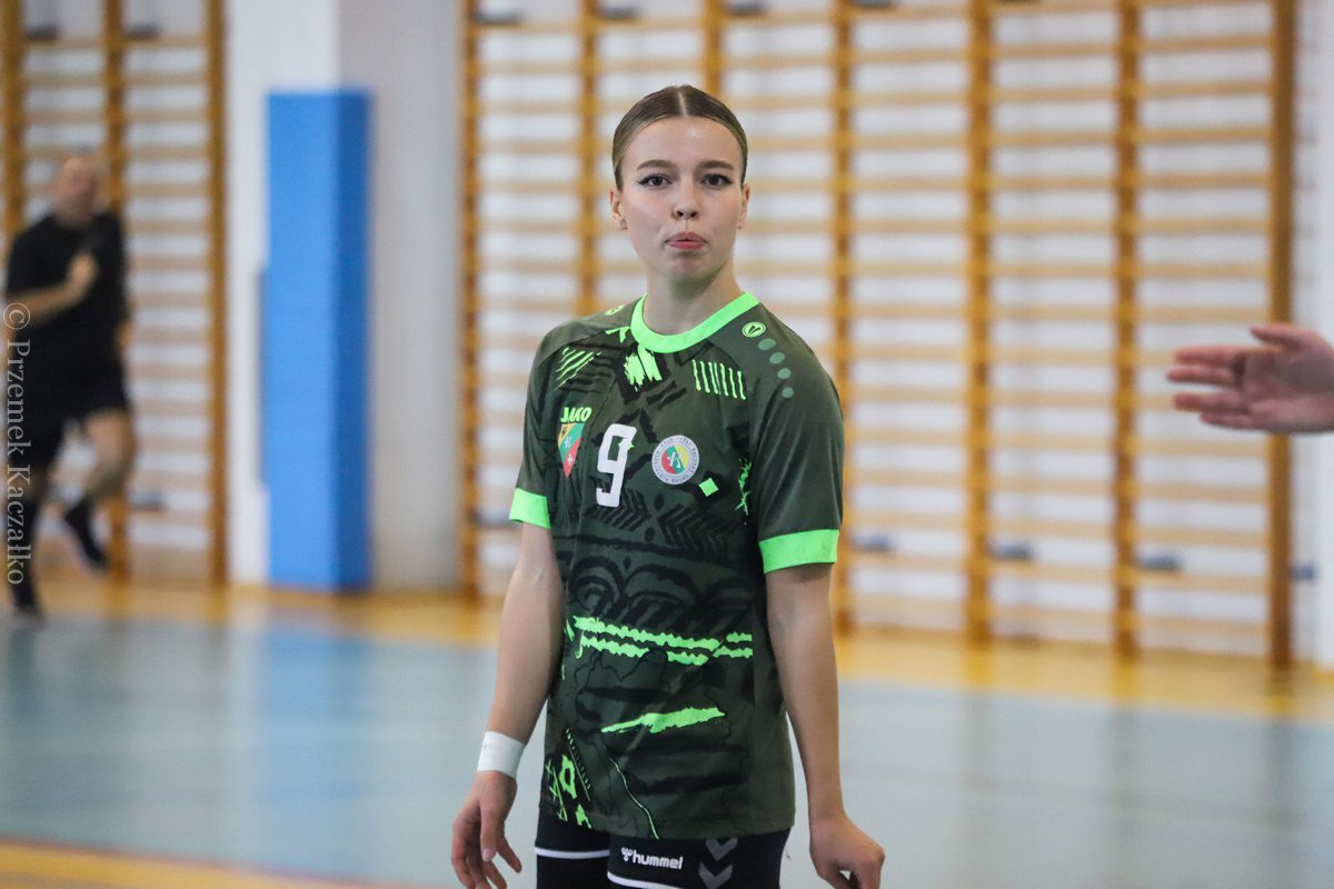 porazka-skutkiem-kadrowych-brakow-110092