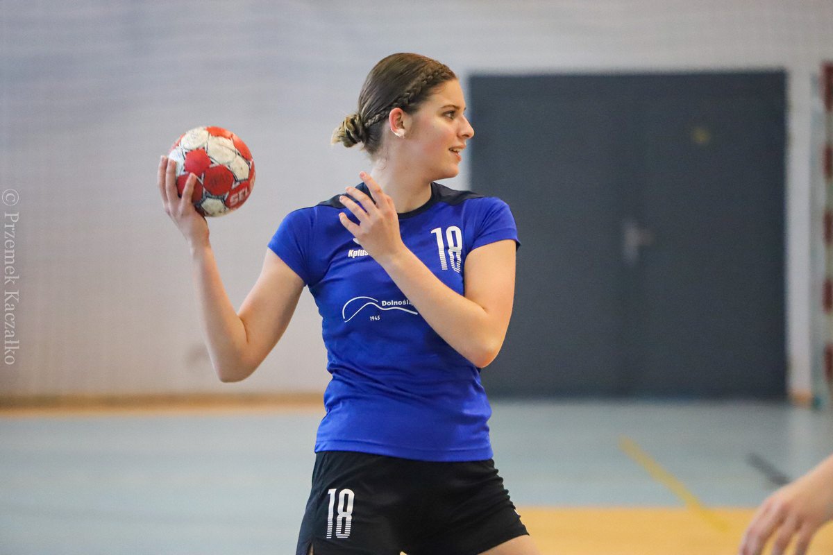porazka-skutkiem-kadrowych-brakow-110092