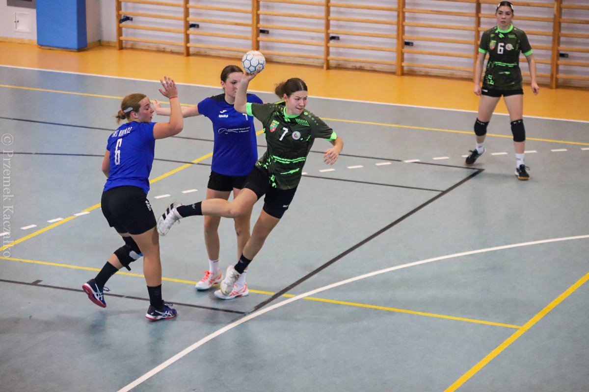 porazka-skutkiem-kadrowych-brakow-110092