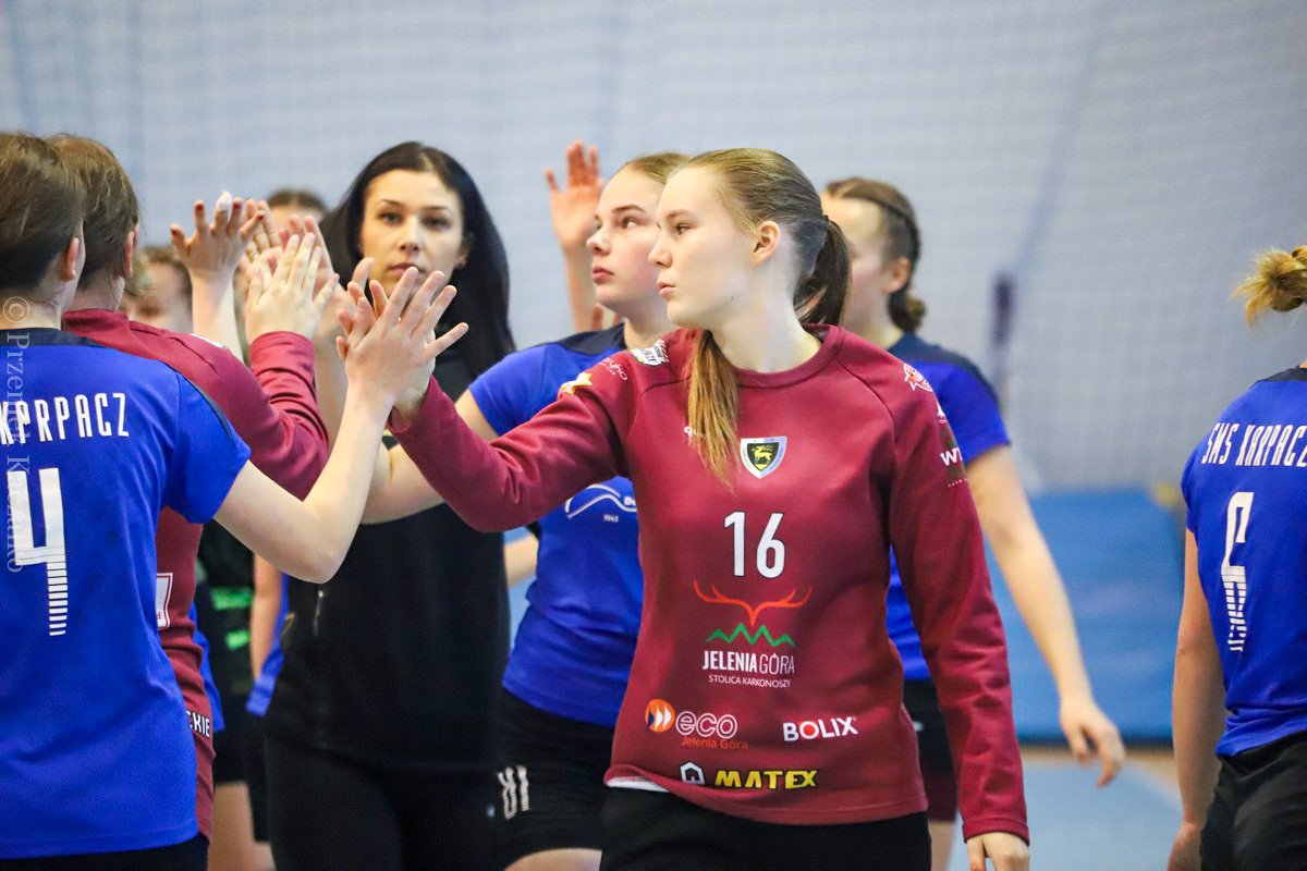 porazka-skutkiem-kadrowych-brakow-110092
