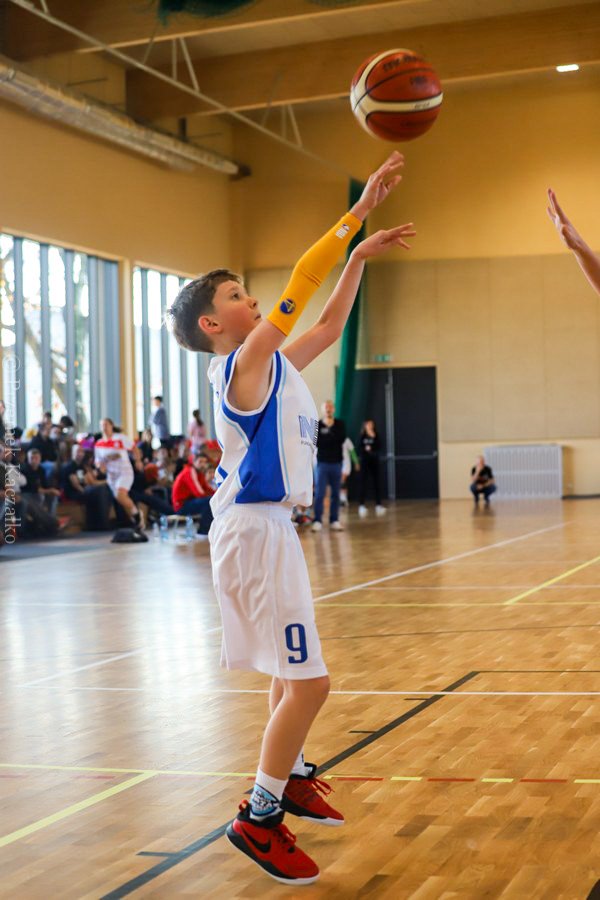 fundacja-nba-niepokonana-110105