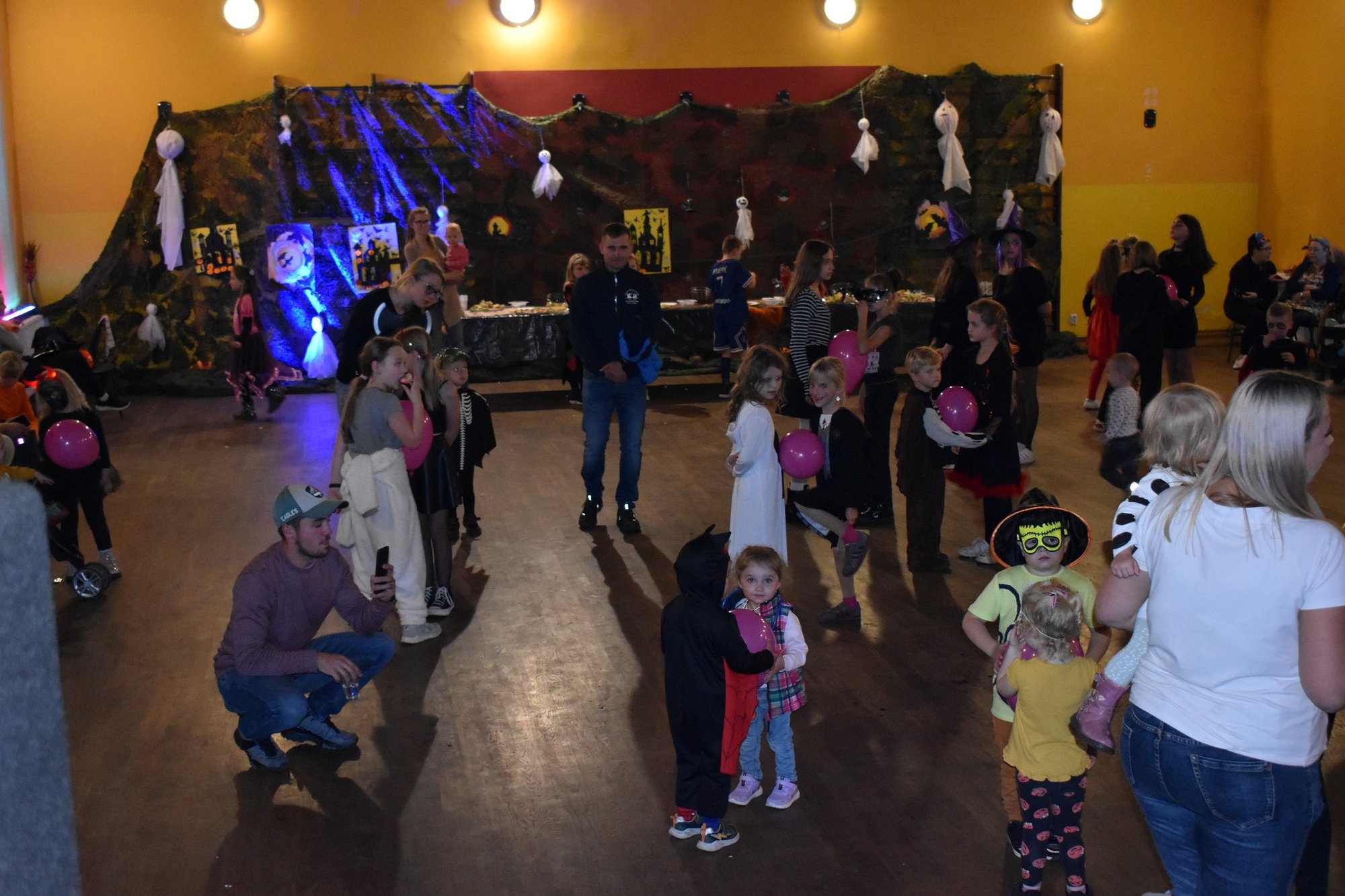 halloweenowe-party-110229