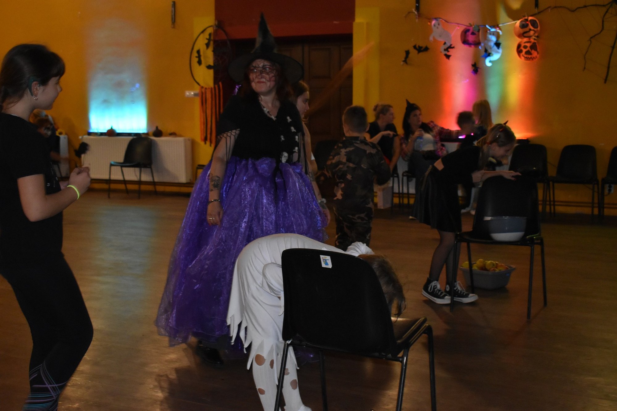halloweenowe-party-110229