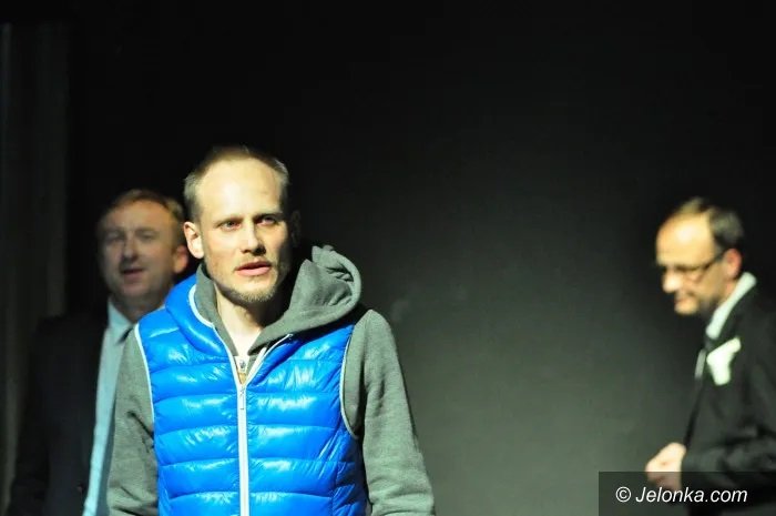 robert-mania-od-15-lat-na-teatralnej-scenie-110234