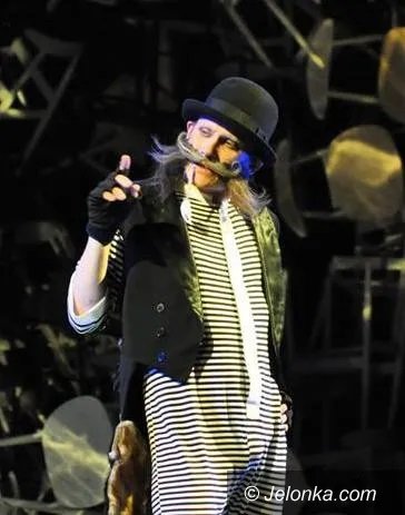 robert-mania-od-15-lat-na-teatralnej-scenie-110234