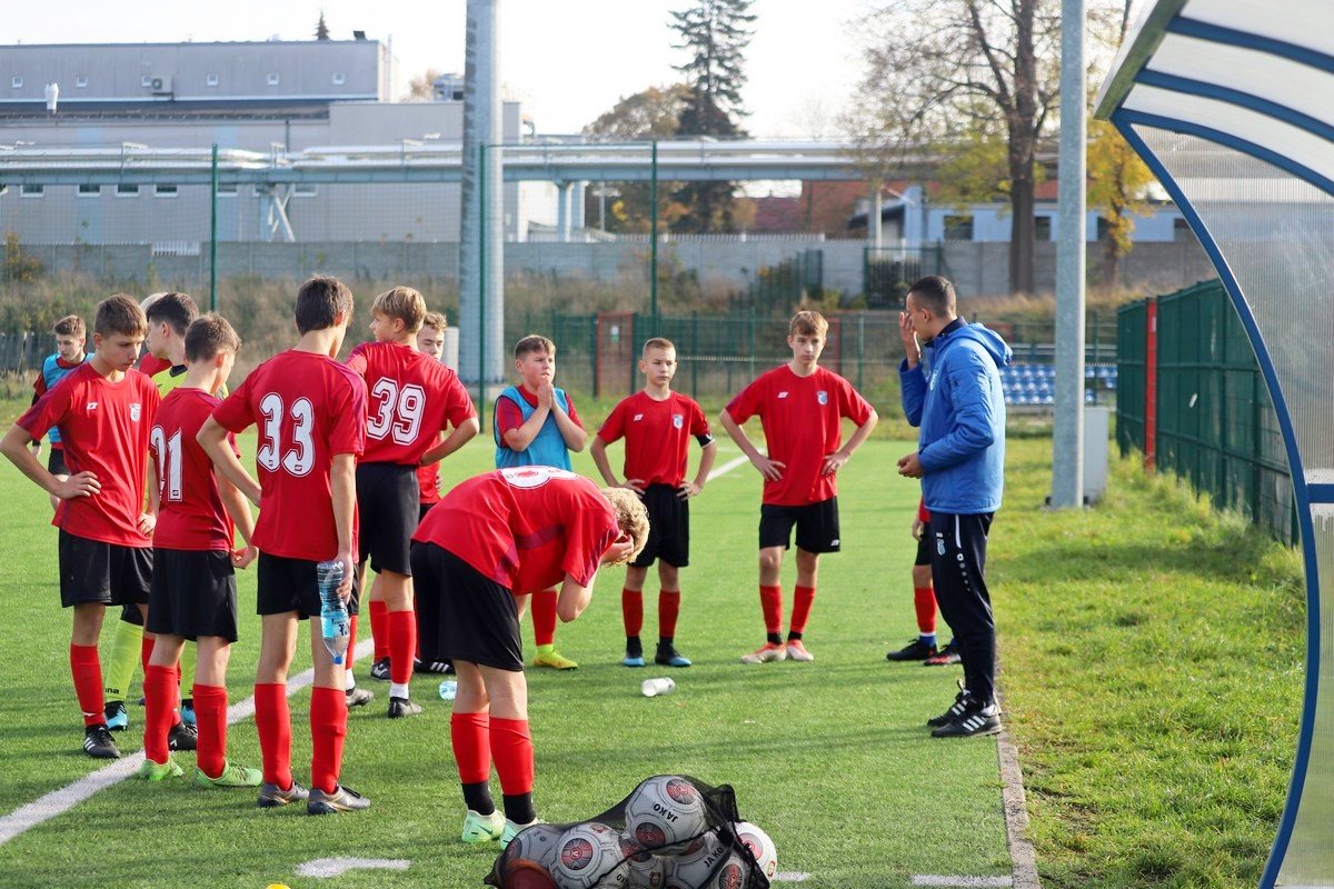 przypieczetowali-awans-zwyciestwem-170-110265
