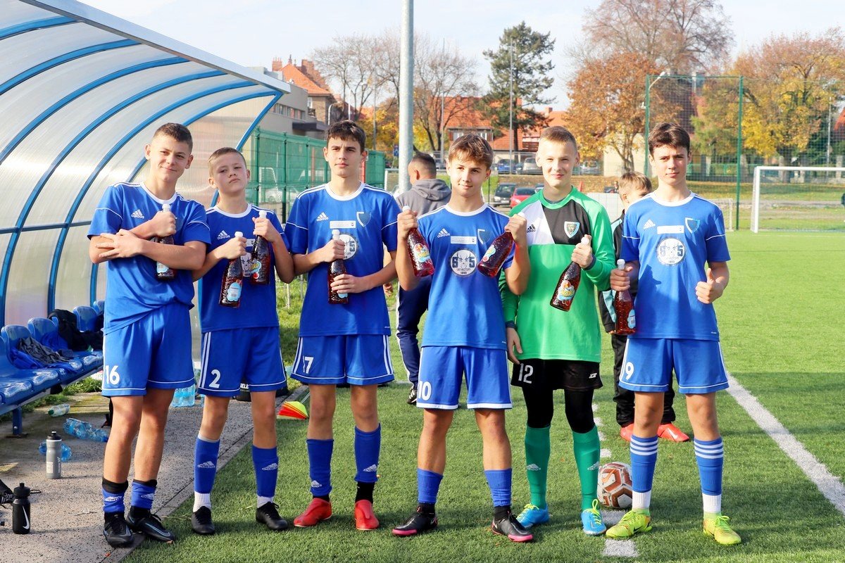 przypieczetowali-awans-zwyciestwem-170-110265