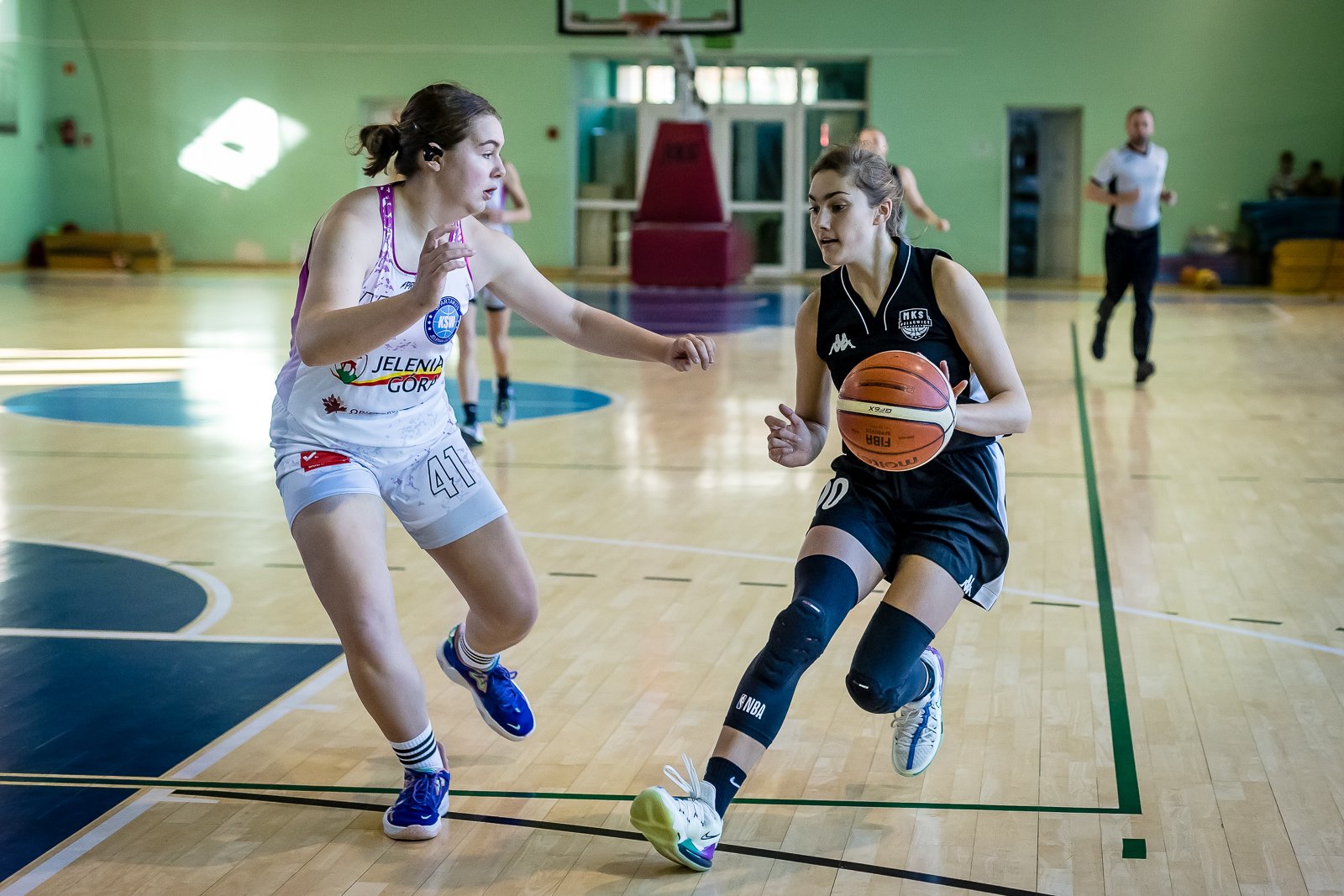 juniorki-spartakusa-pokonay-mks-polkowice-110328