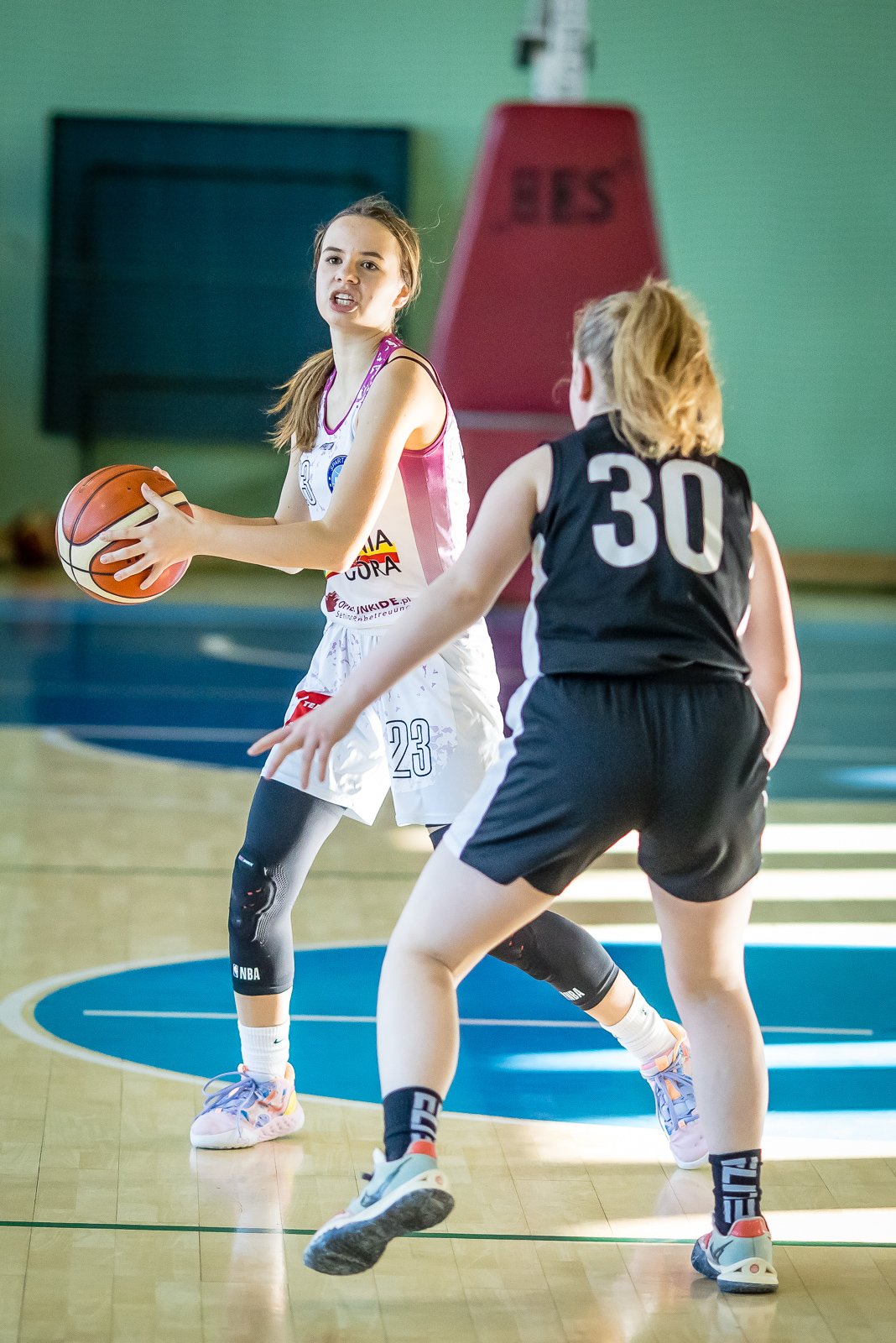 juniorki-spartakusa-pokonay-mks-polkowice-110328