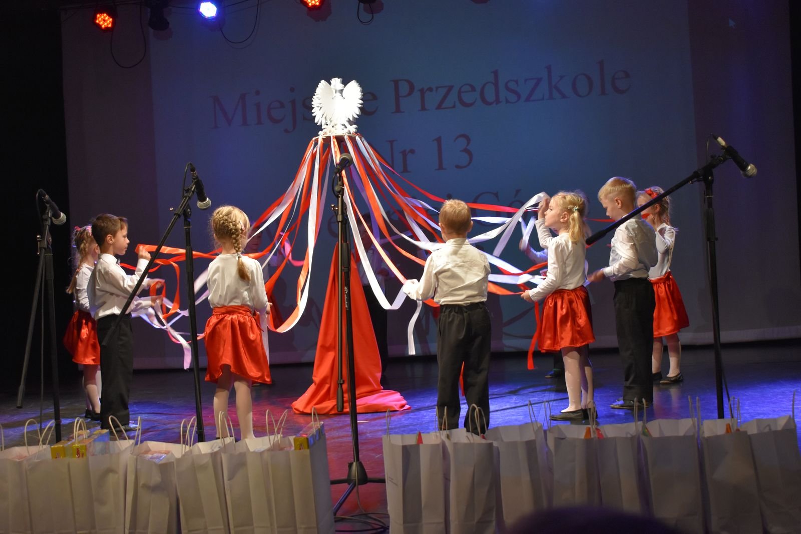 przedszkolaki-dla-biaoczerwonej-110419
