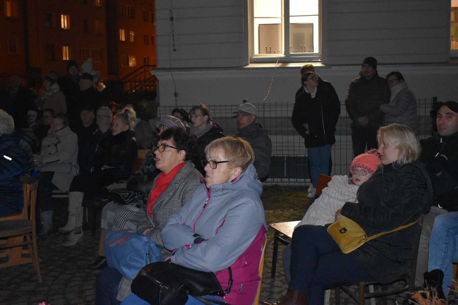 patriotycznie-przy-ognisku-110456