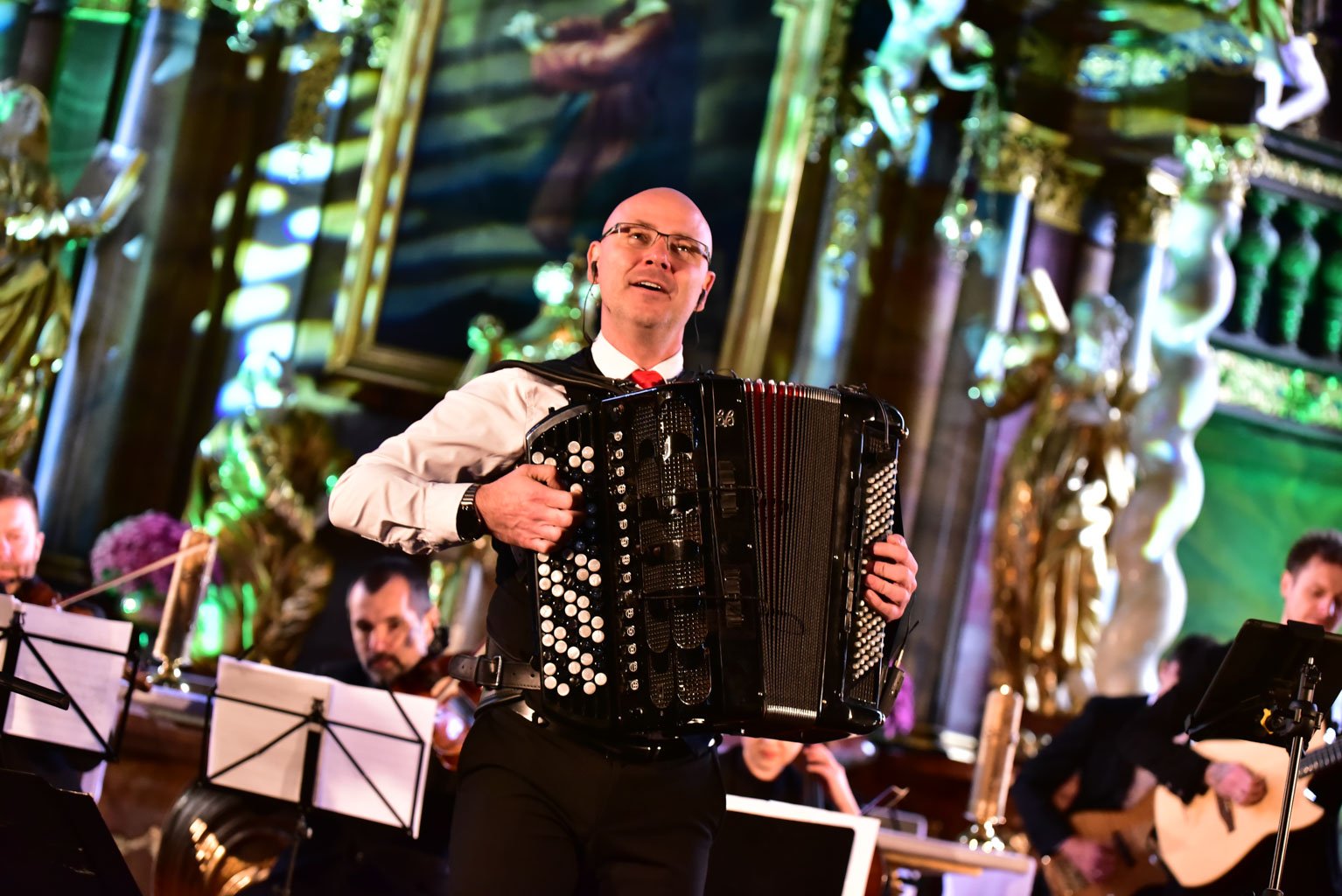 z-marcinem-wyrostkiem-koncert-dla-niepodlegej-110468