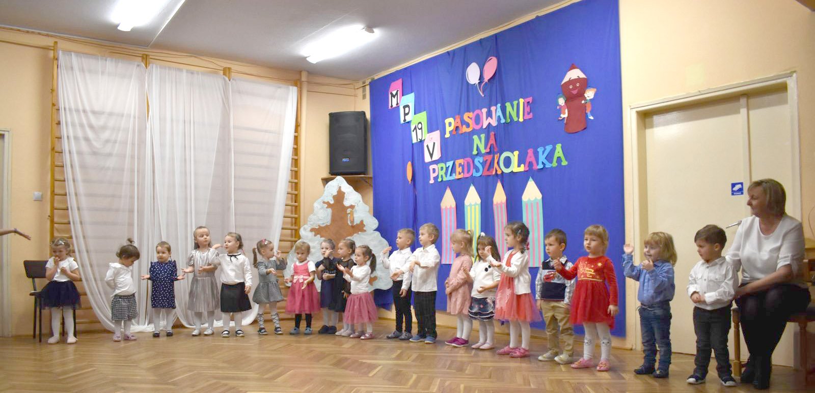 pasowanie-przedszkolakow-w-kubusiu-puchatku-110630