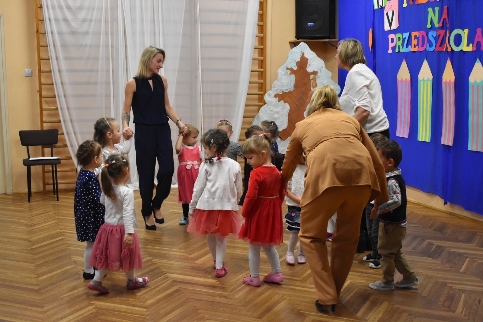 pasowanie-przedszkolakow-w-kubusiu-puchatku-110630