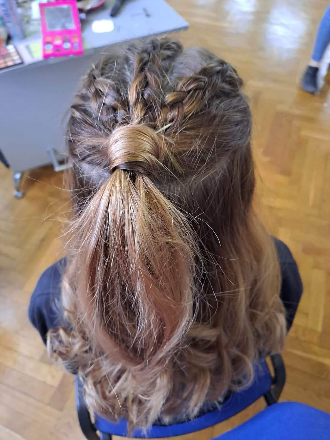 handlowka-otworzya-progi-dla-uczniow-podstawowek-110669