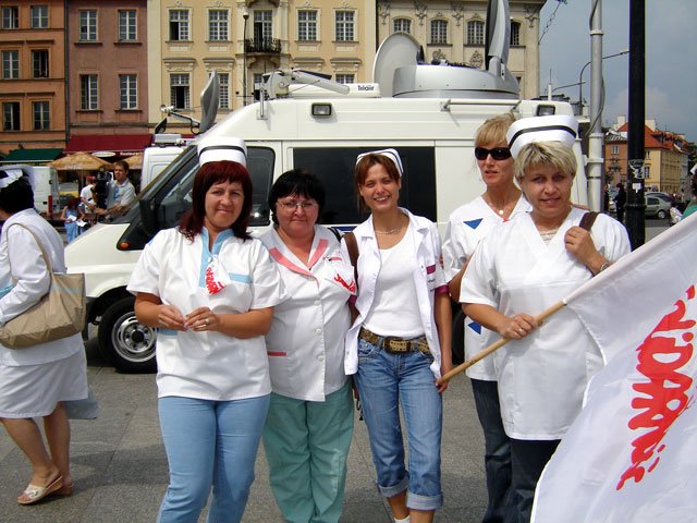 Jeleniogórskie pielęgniarki protestowały w Warszawie.