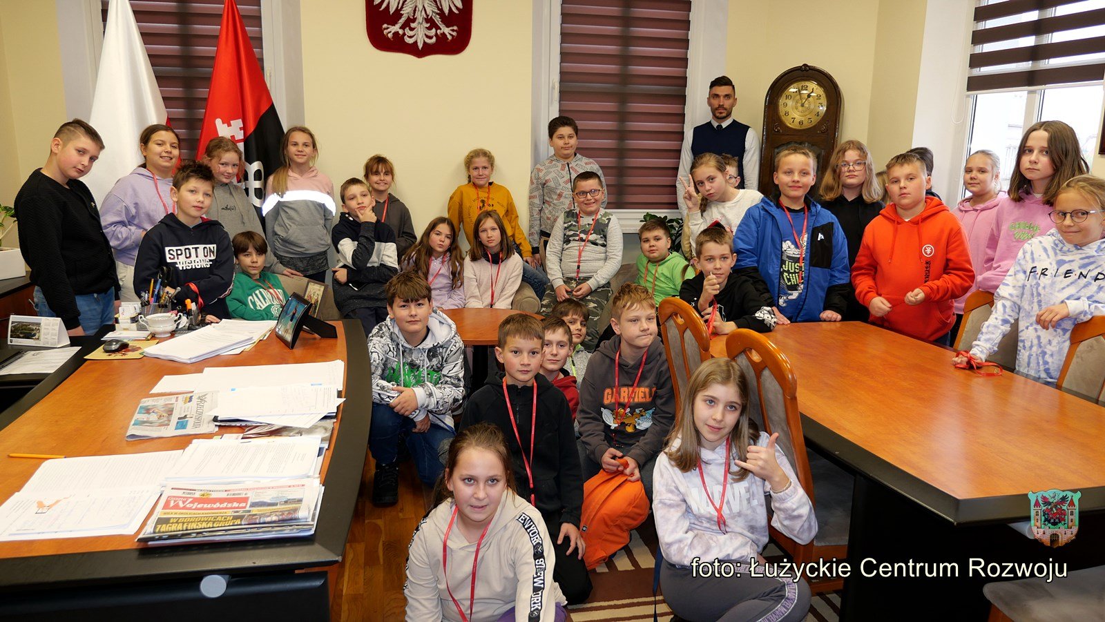 uczniowie-w-ratuszu-110808