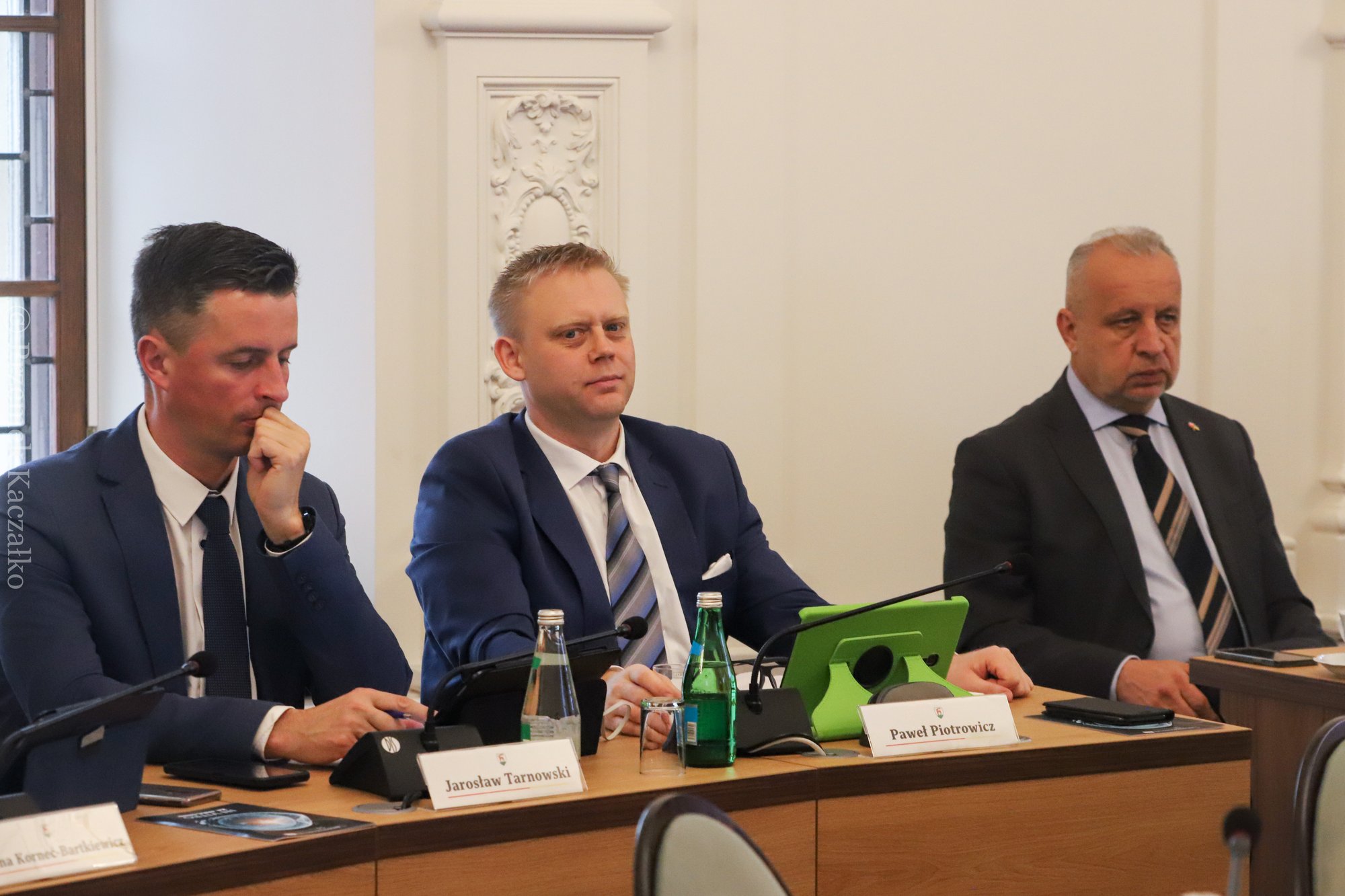 radni-za-podwyzkami-dla-nauczycieli-110810