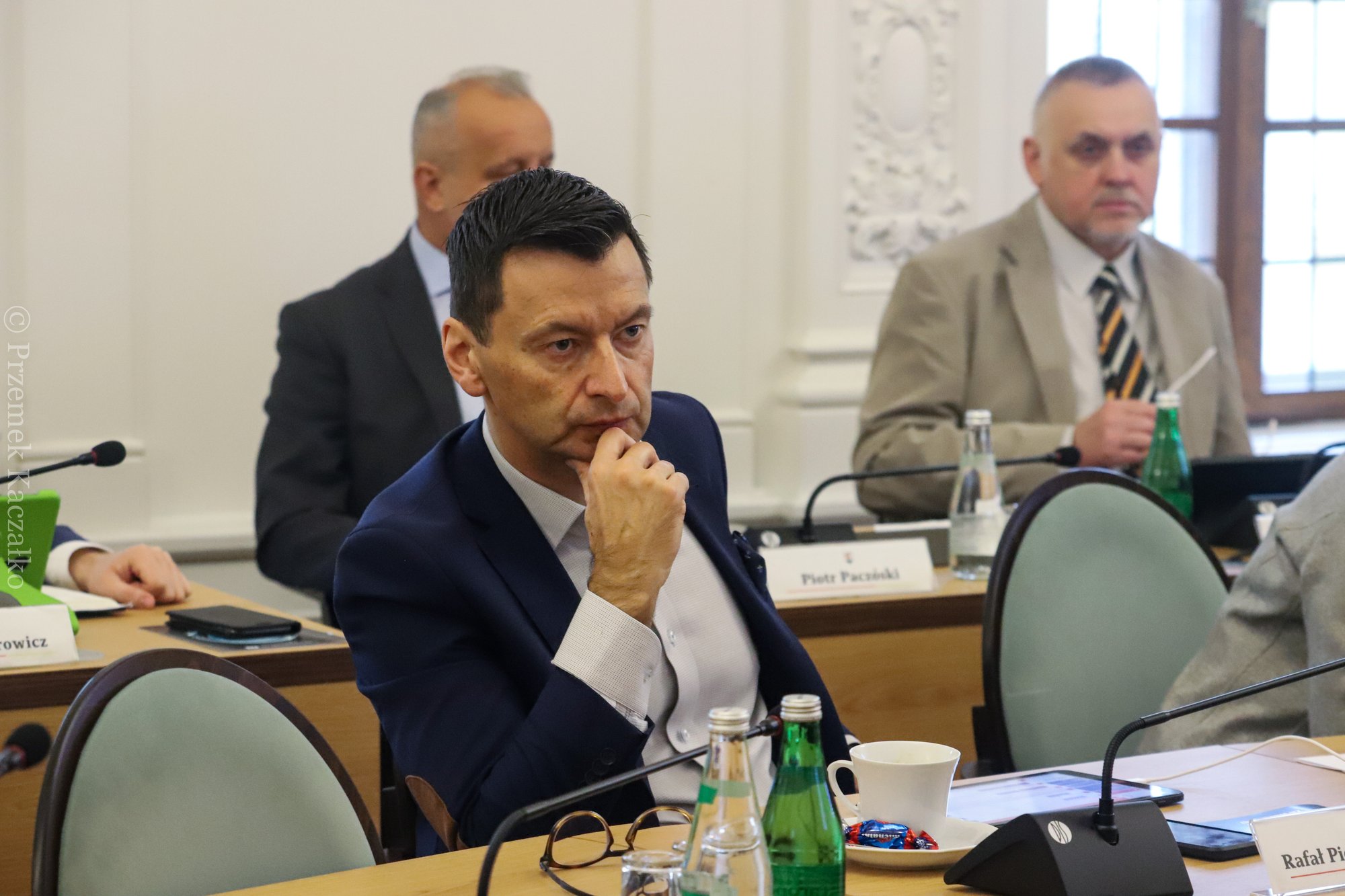 radni-za-podwyzkami-dla-nauczycieli-110810