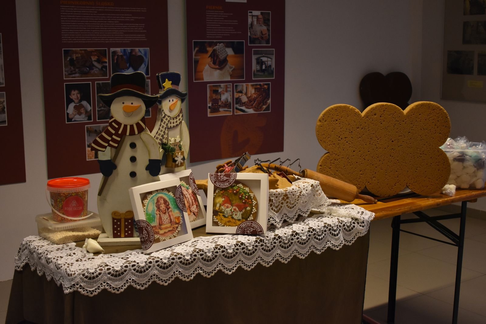 magia-piernikow-warsztaty-w-muzeum-110814