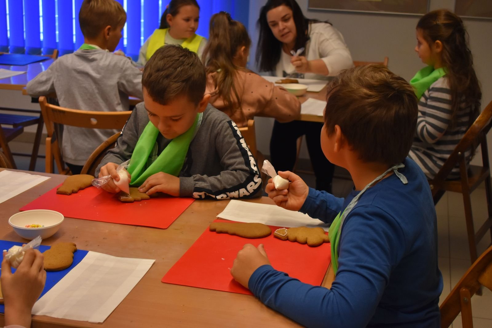magia-piernikow-warsztaty-w-muzeum-110814