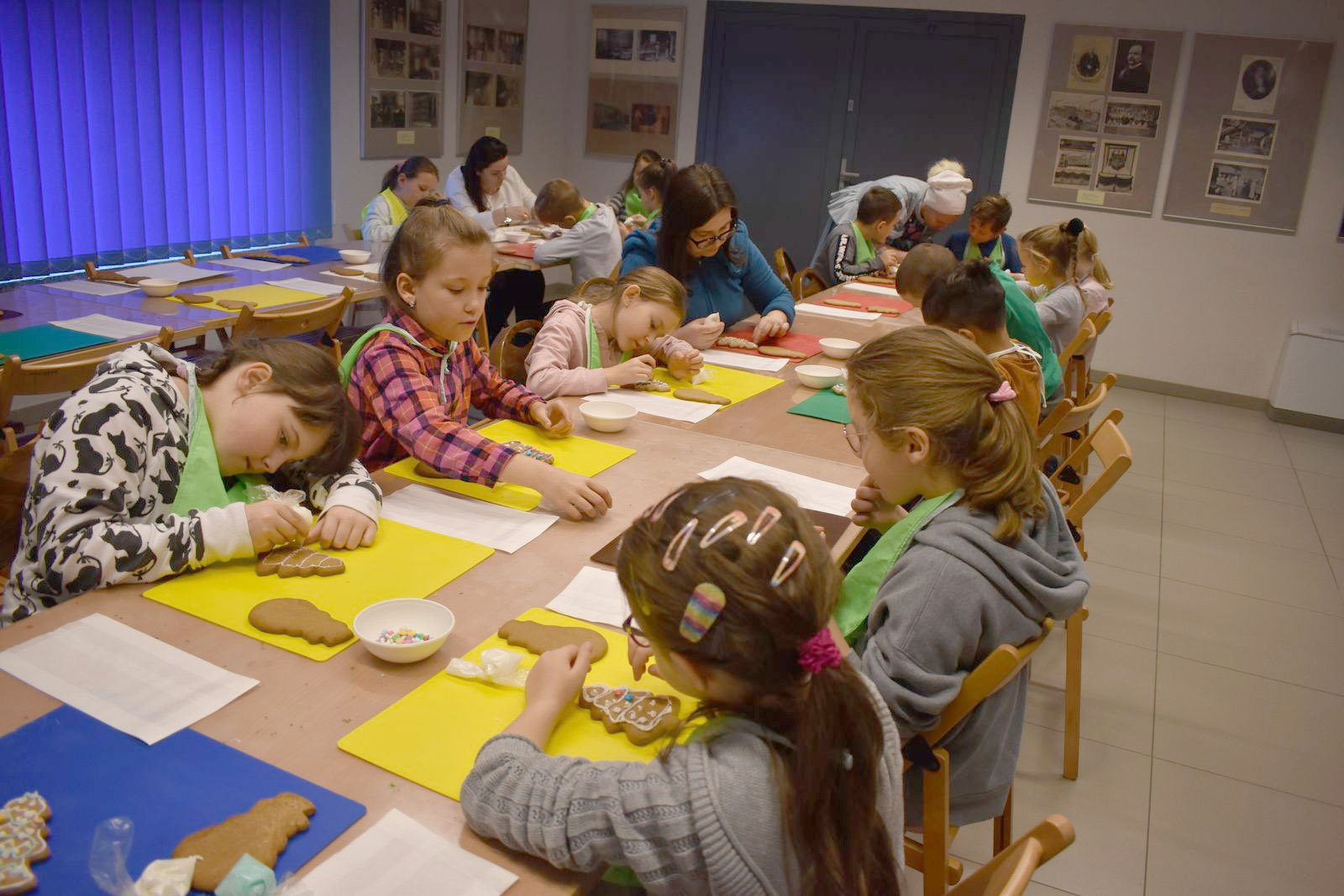 magia-piernikow-warsztaty-w-muzeum-110814