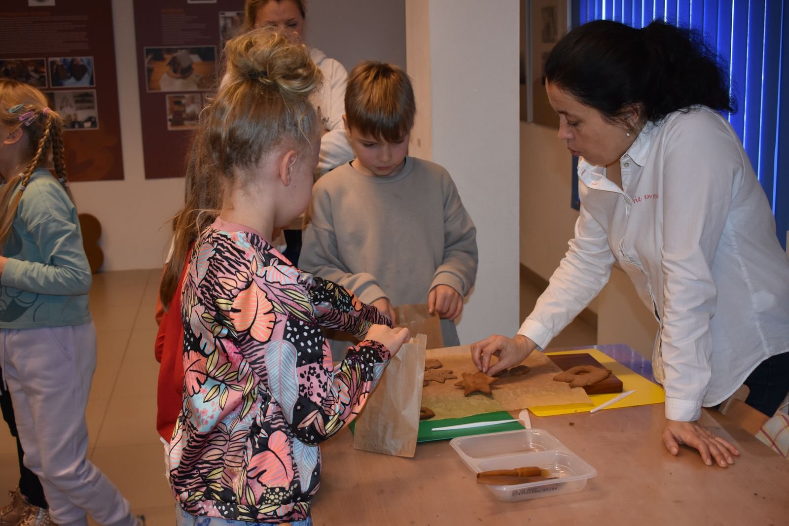 magia-piernikow-warsztaty-w-muzeum-110814