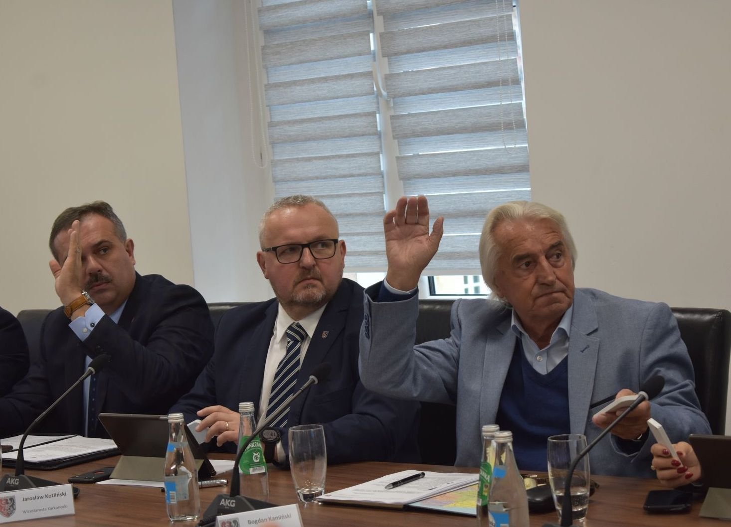 na-sesji-powiatu-o-zmianach-w-budzecie-110855
