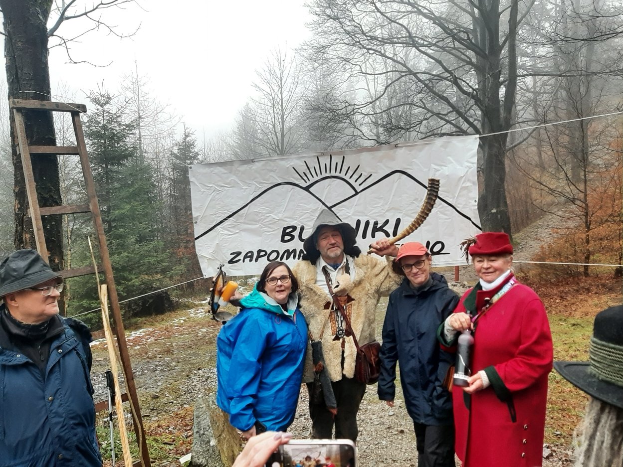 zegnali-sonce-w-budnikach-110905