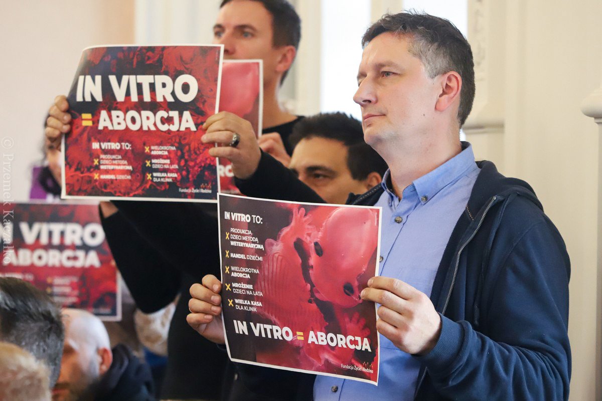 swiatopogladowa-batalia-o-in-vitro-111008