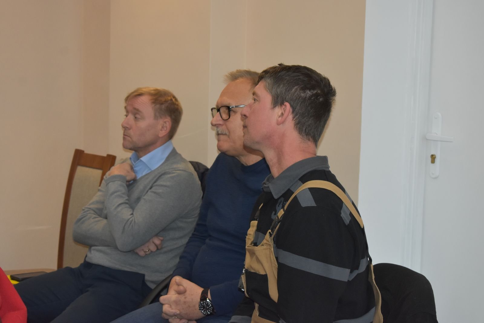 radni-za-likwidacja-szkoy-111026